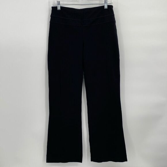 prAna Women's Audrey Yoga Pants Black Flare Size Medium Short Inseam Petite - Picture 1 of 10